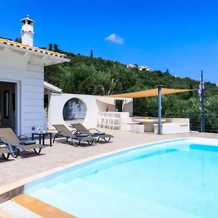 Anassa Villa *