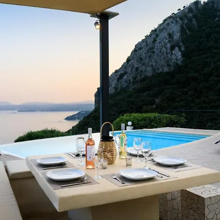 Villa Anassa